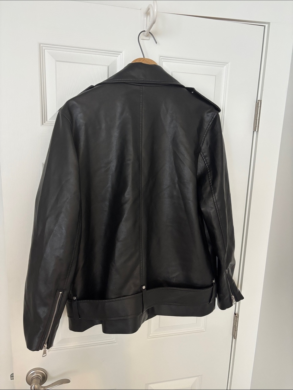 JOE FRESH Black Faux Leather Biker Jacket MOTO jacket with belt size large - Picture 4 of 11